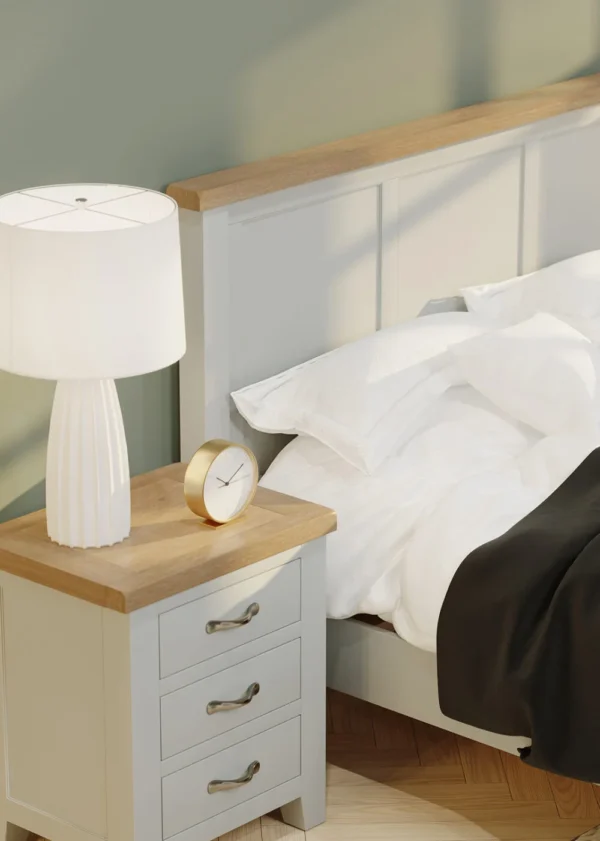 Wiltshire Painted 3 Drawer Bedside - Image 6
